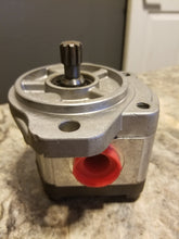 AP200/6.5-S-887-9 Butcher Hydraulic Gear Pump  .391 cu.in3/rev