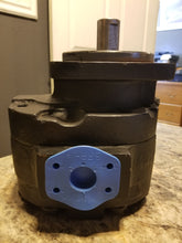 P76A578BEIX15-11  Commercial Hydraulic Gear Pump 5.65 cu.in3/rev