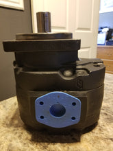 P76A578BEIX15-11  Commercial Hydraulic Gear Pump 5.65 cu.in3/rev