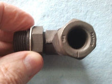 Parker Hannifin, 1/2" Male Pipe  x  3/8" Tube 90 Degrees